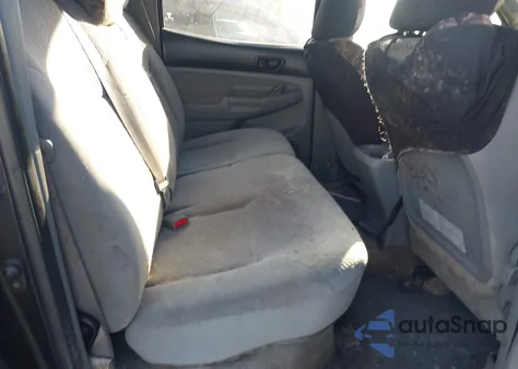 2009 Toyota Tacoma Base V6 z USA, uszkodzony, nr VIN 3TMMU52N49M014117